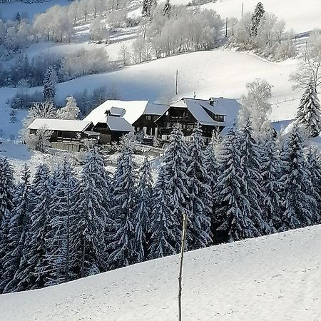 Surtmannhof Hotel Sirnitz Exterior photo